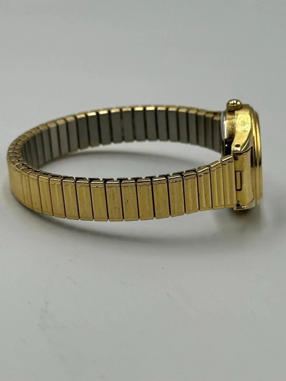 3/$30 Milan Watch Women Gold Tone Date Window Stretch Band New Battery 6.25 Inch